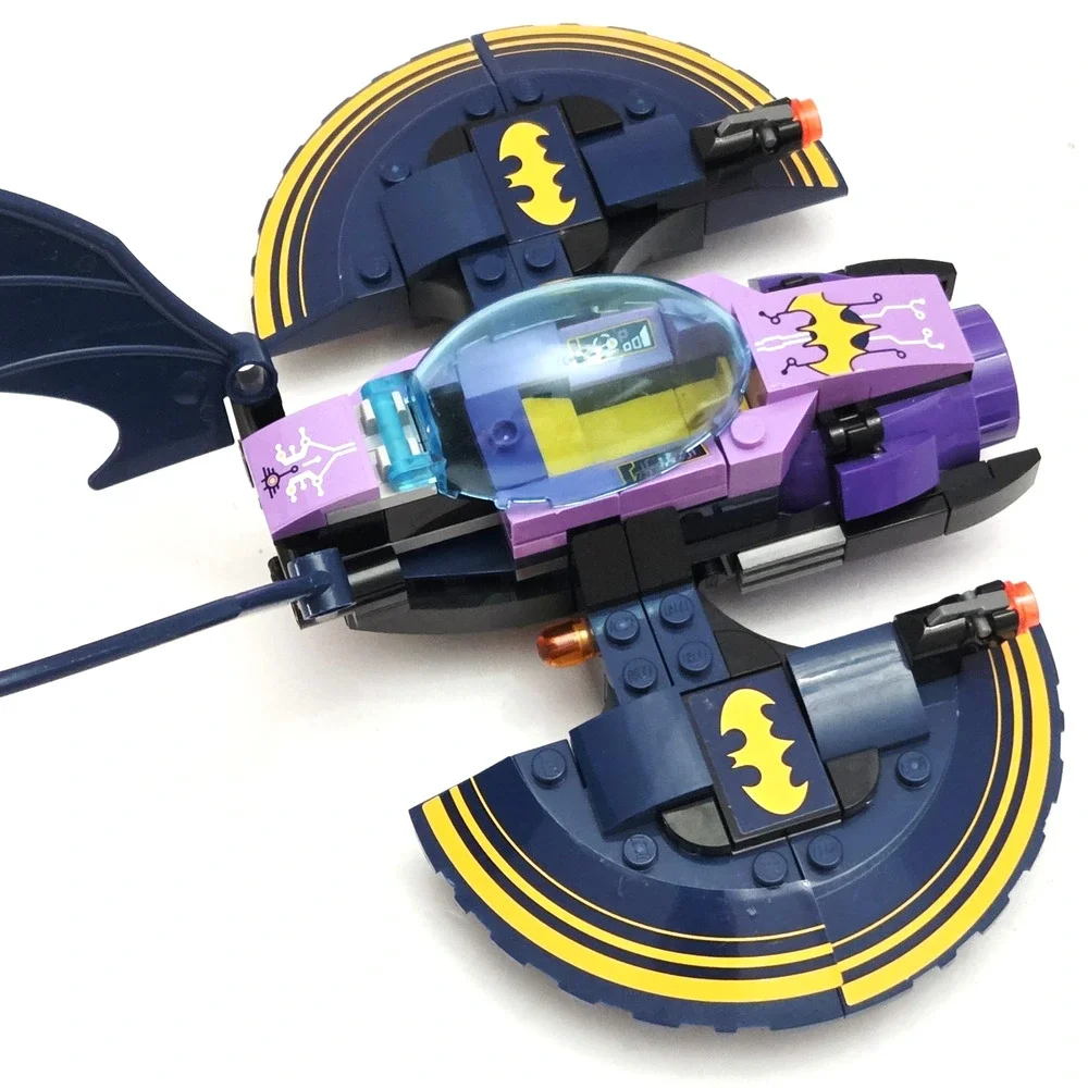 LEGO DC Super Hero Girls 41230 Batgirl Batjet + Extra Figures Incomplete Playset
